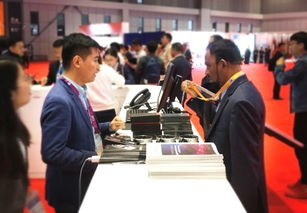 進博會攜手傳神，以智能翻譯硬件與全面語言服務實現無障礙交流